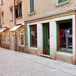 Center Apartment Rovinj