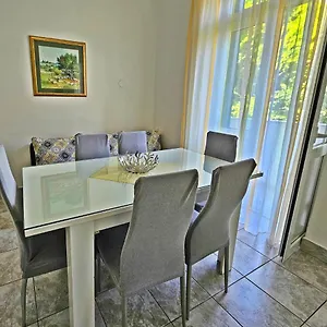  Appartement Nina Marie