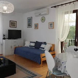 Knezovic Apartment Rovinj